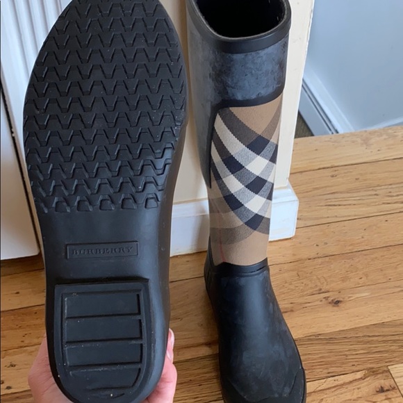 Burberry Rain Boots - Picture 3 of 3